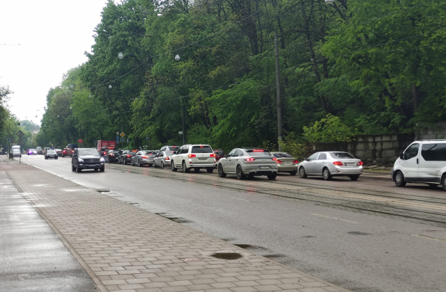 У Львові за підтримки ЛМР триває колапс на одній з магістральних вулиць